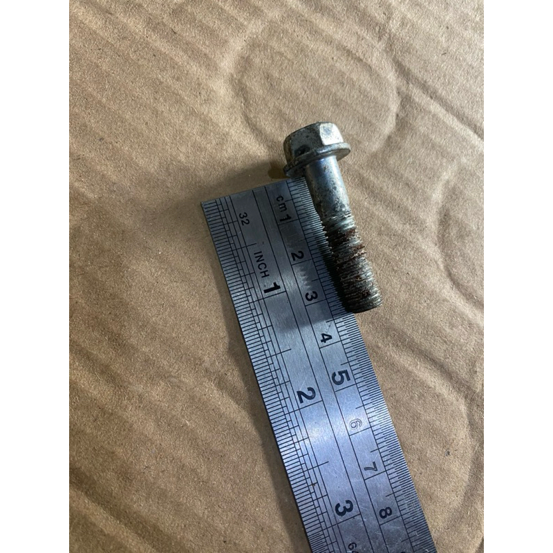 baut 12 panjang 3,5cm dan 4,5cm original bekas pakai