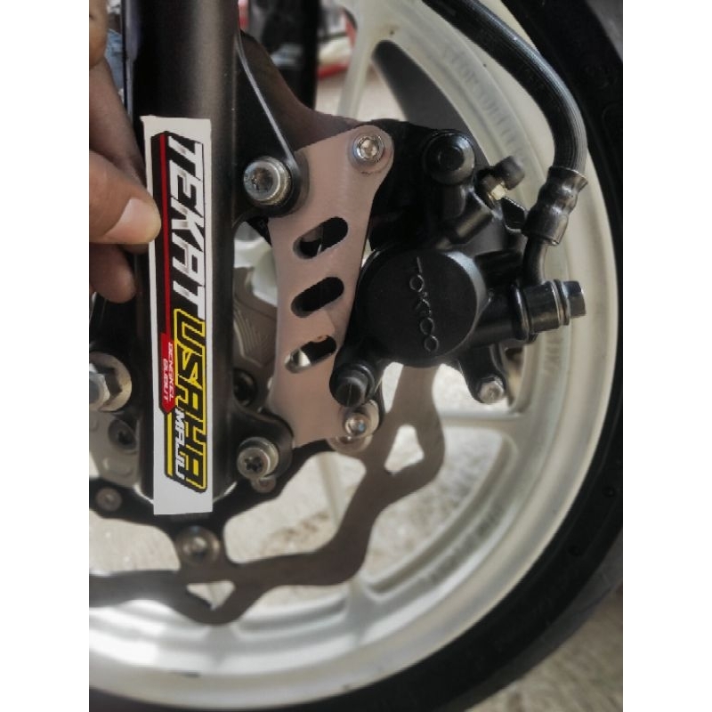 braket/pangkon kaliper vario Beat disk 220mm & disk 260mm
