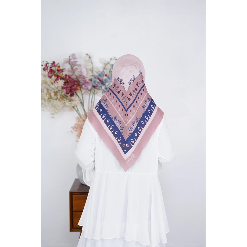 Segiempat Motif by Wafda hijab