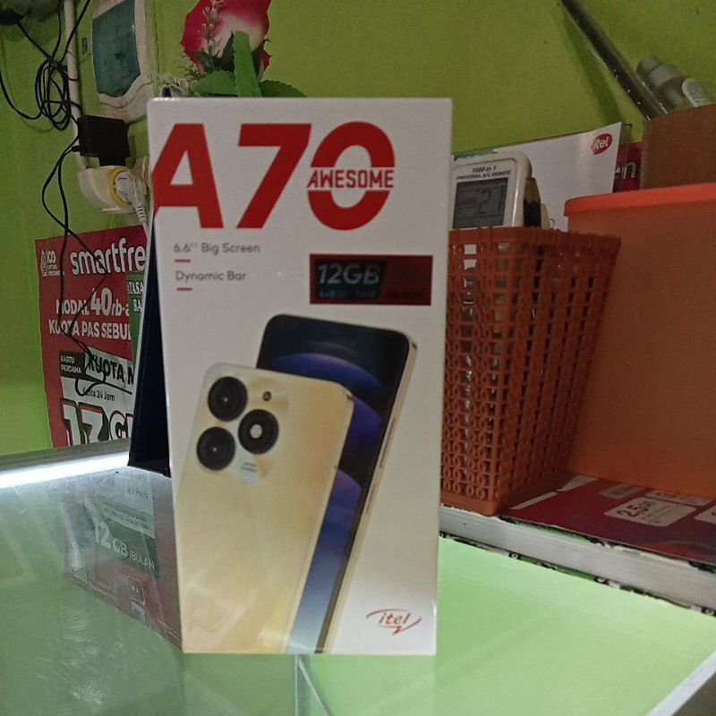 ITEL A70 4+8/256 GB