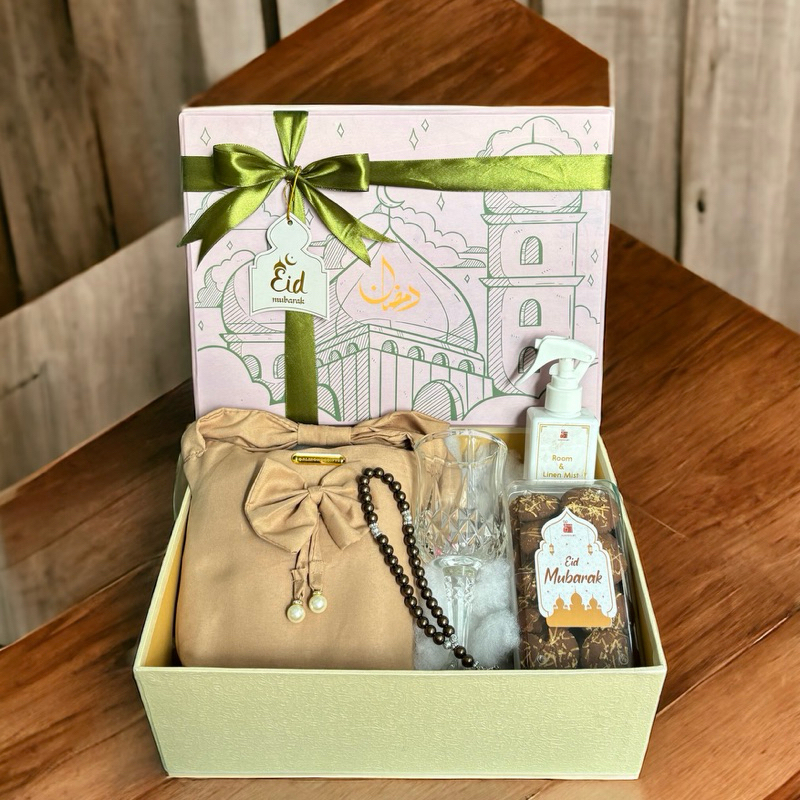 

Premium Eid Ramadan Hampers Lebaran Idul Fitri Ready Stock (Cairo)
