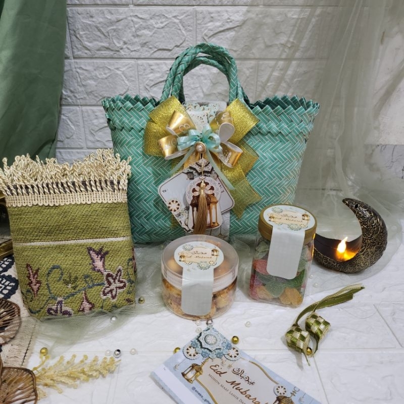 

Hampers Lebaran / hampers murah / hampers idul fitri / parcel idul fitri / hampers cewek / hampers