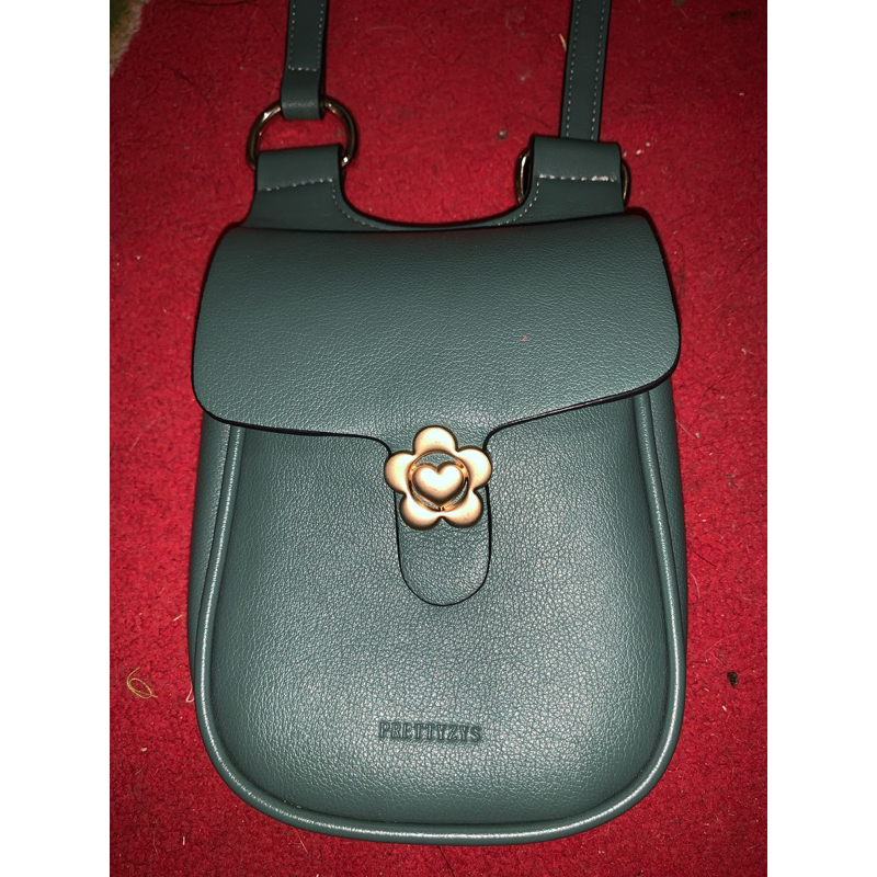 preloved sling bag brand prettyzys /tas hp/ phone bag/ mini bag/ tas kecil