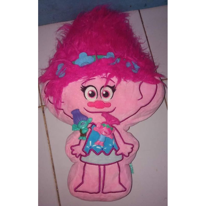 Poppy trolls