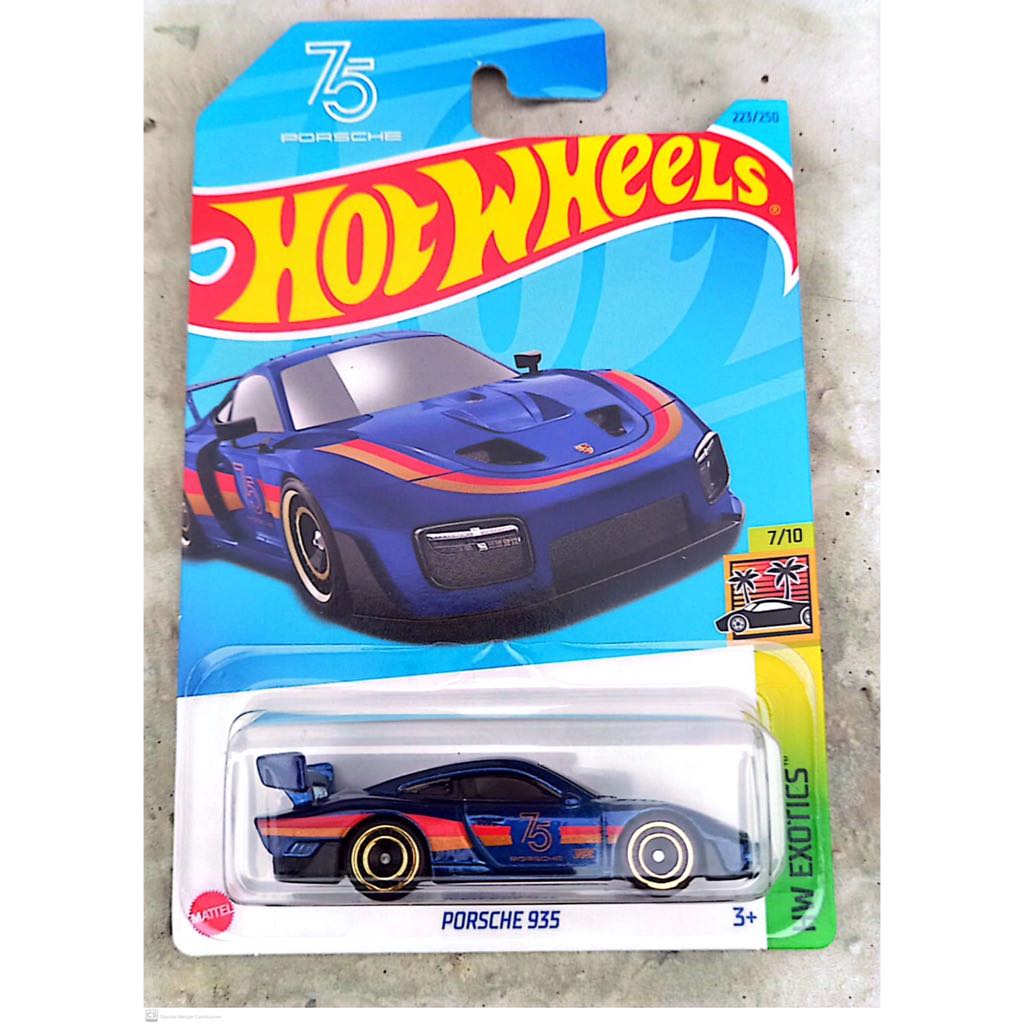 hotwheels super treasure hunt porsche 935 ban karet