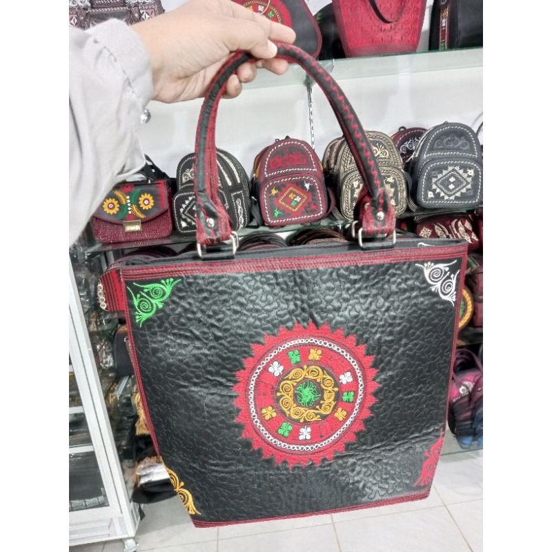 Hand Bag Bordiran Khas Kerawang Gayo Aceh/Tas Tangan Bordiran Khas Aceh/Tas Jinjing Khas Aceh