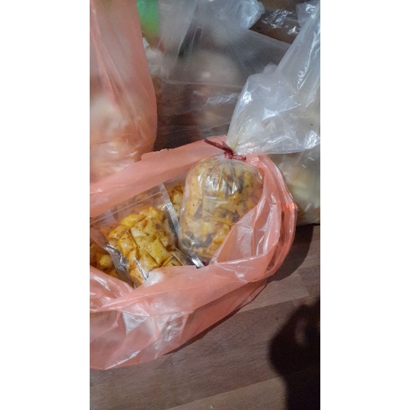 

keripik pangsit