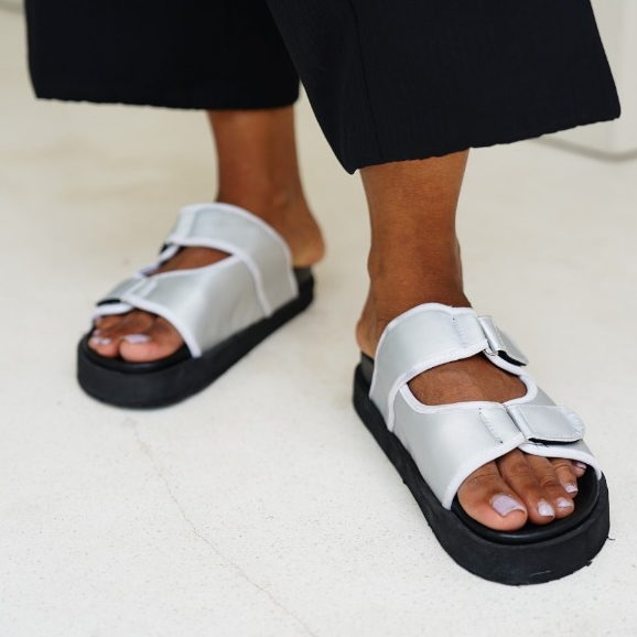 Raitalexander - Bobby Silver Platform - Flat Shoes - Slip-On - Mules - Mary Janes - Sepatu Sandal Wa