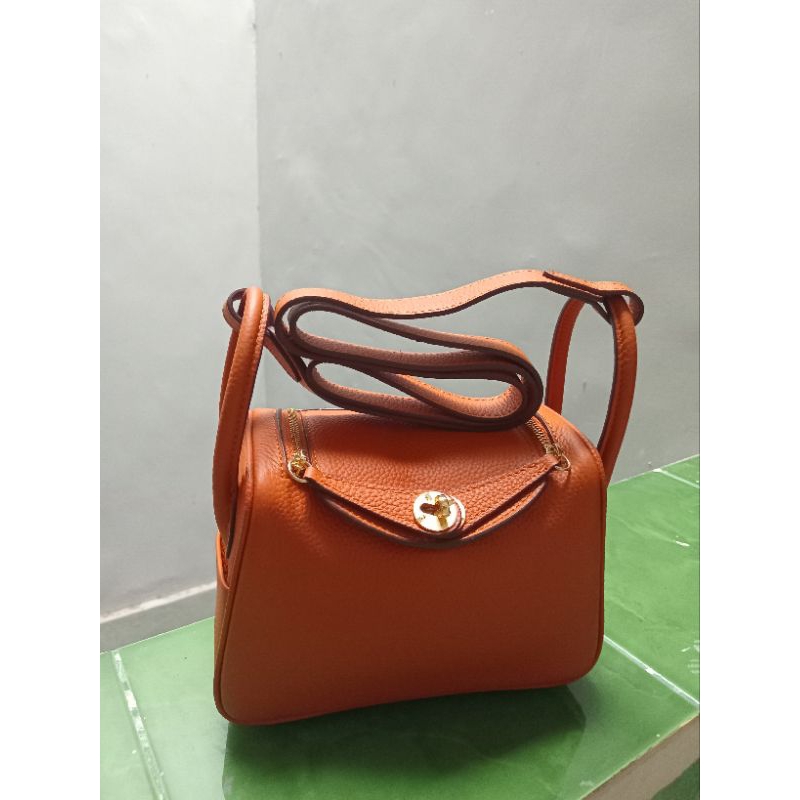 Mini lindy kulit asli with hand painting warna tan by g.bydee