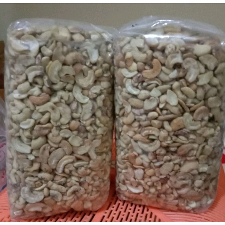 

POY523 Free Ongkir Kacang mede pecah murah 1kg mentah