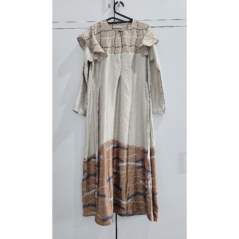 NEGRI DRESS-MOCCA VANILLA HIJAB Size M