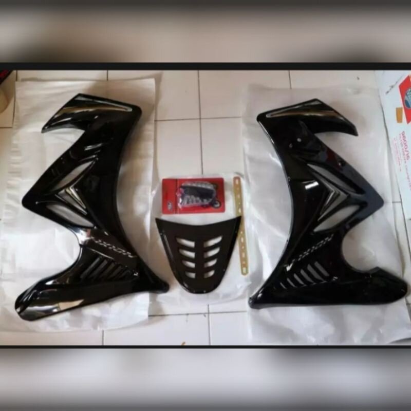 Half Fairing Old Vixion New Vixion Sayap Old Vixion warna hitam utk fixen thn 2012