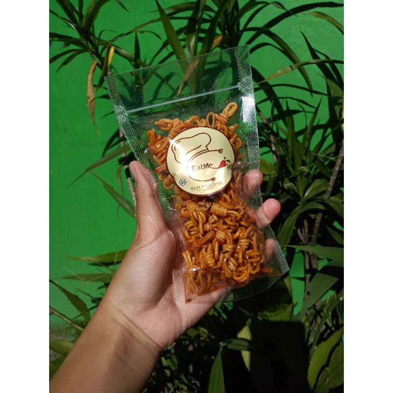

mie gulung kriuk pedas Chili oil