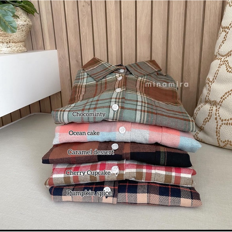 Nixie Shirt By Minamira