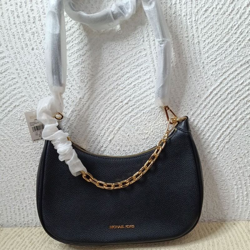 TAS WANITA MK CORA LARGE ZIP POUCHETTE BLACK LEATHER