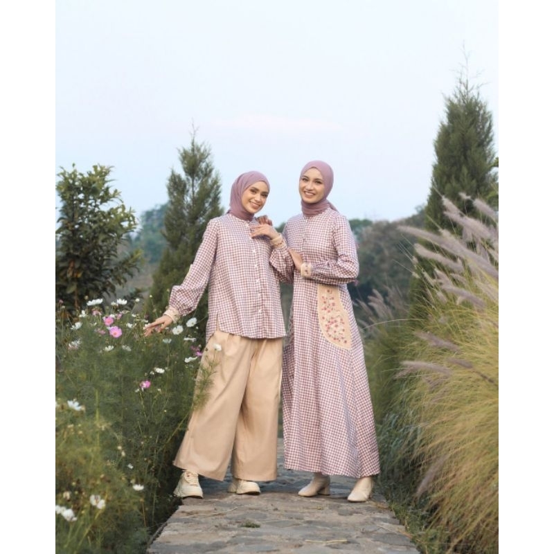 Dannis Abaya & One Set d'Ameera