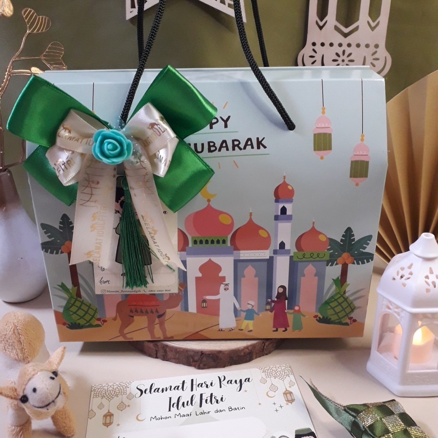 

READY STOK] Hampers Lebaran "Mekkah Package