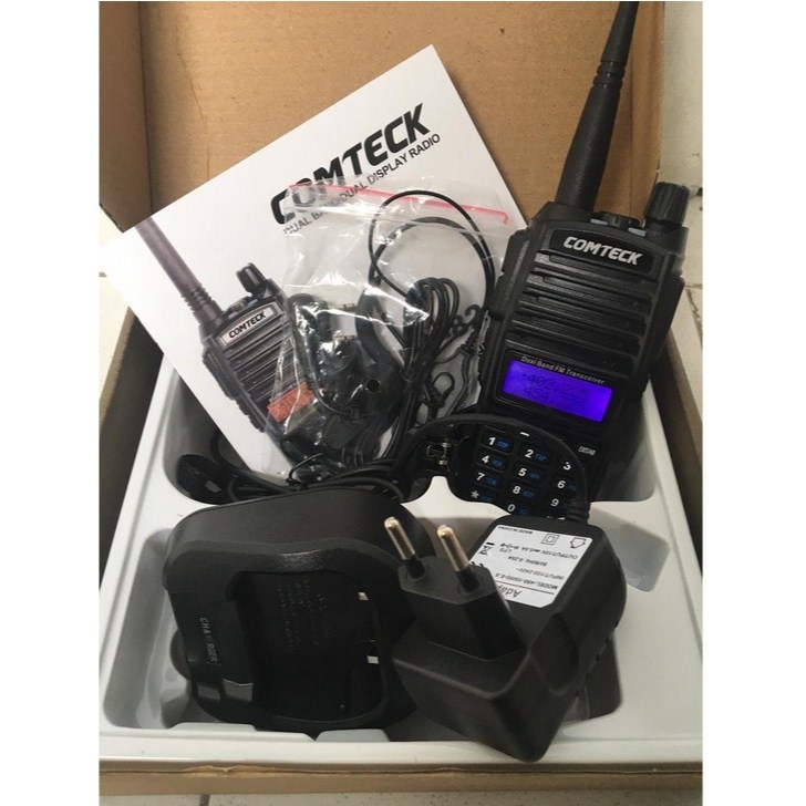 HT Comteck UV-82 Dual Band VHF - UHF Radio FM