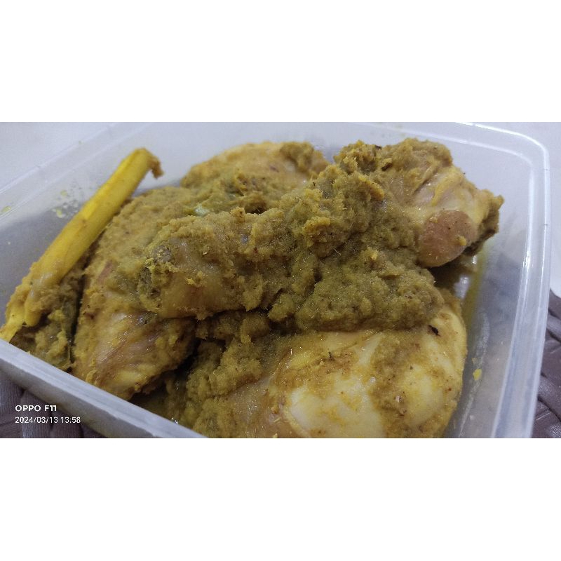 

Ayam Ungkep Bumbu Laos size besar free sambal