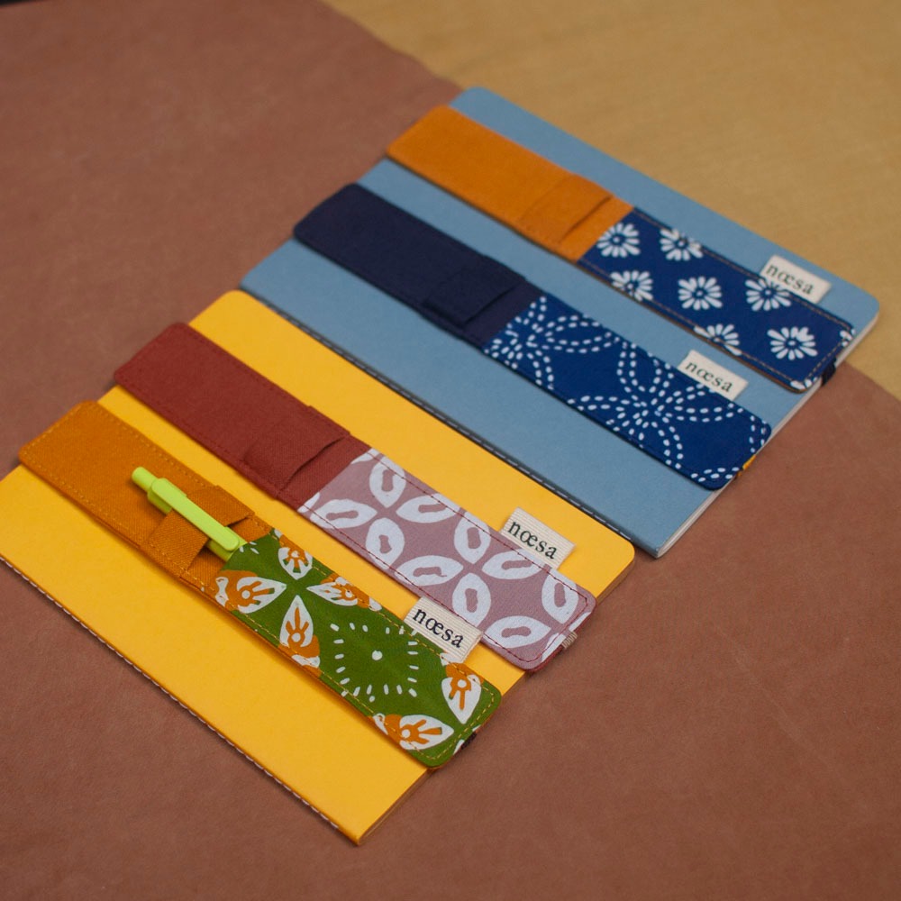 

Jeda Batik Hutu - Cloth Bookmark and Pen Holder | Noesa