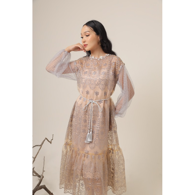 Edelweiss Long Sleeve Adult Dress (Non-Hijab)