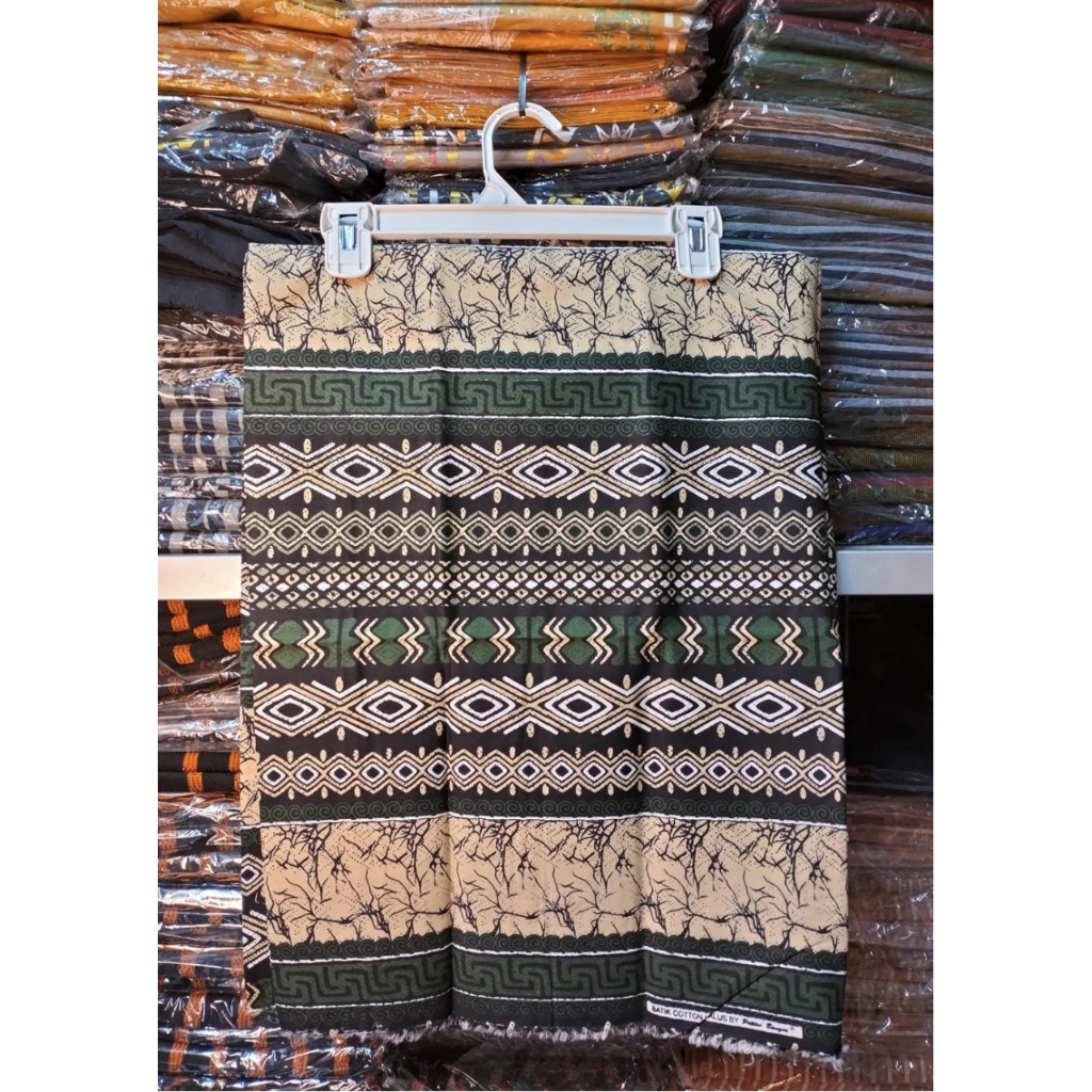 SARUNG SARITA TORAJA