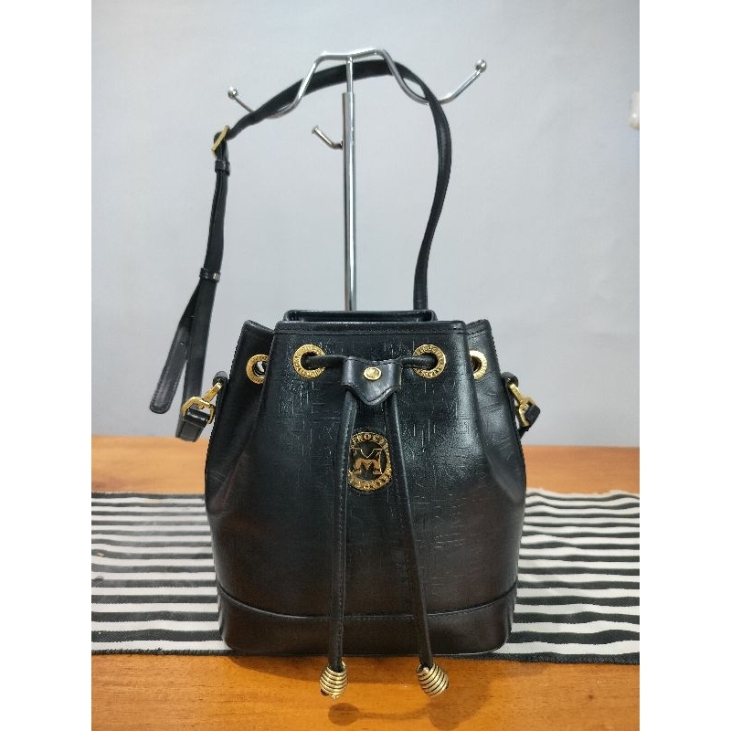 #TERJUAL#SOLDOUT# Sling serut Metro city bucket bag