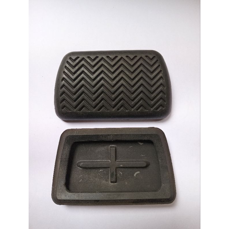KARET PEDAL REM MATIC INNOVA FORTUNER
