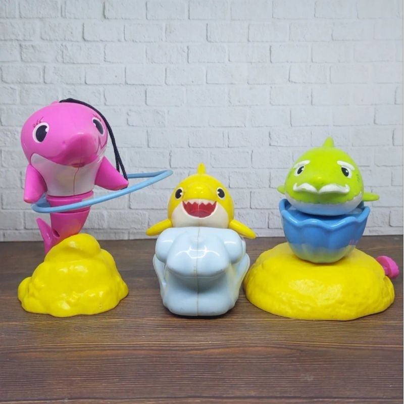 Set 3pcs figure Baby Shark mainan happy meal mcd