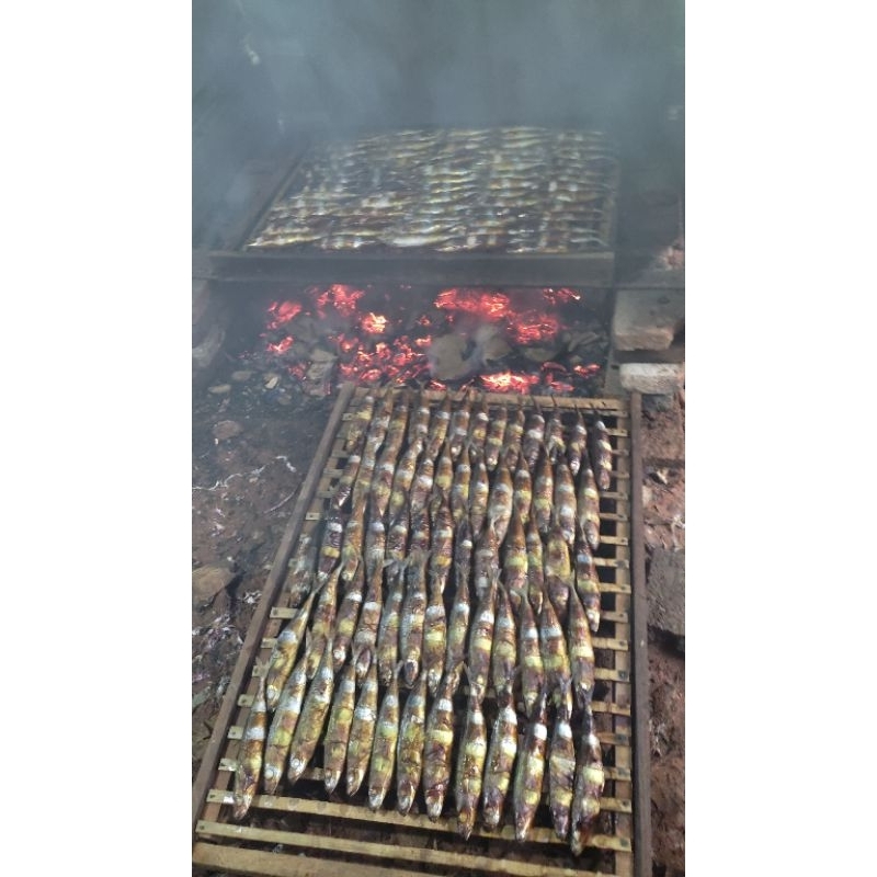 

likan layang asap panggang 5rb isi 3