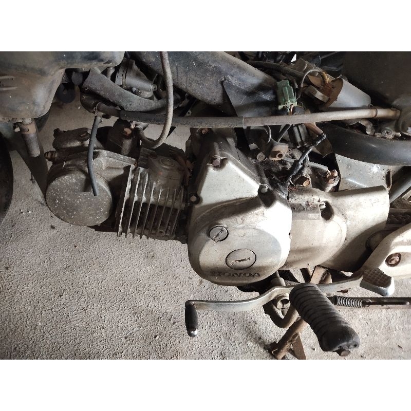 mesin karisma dan supra 125