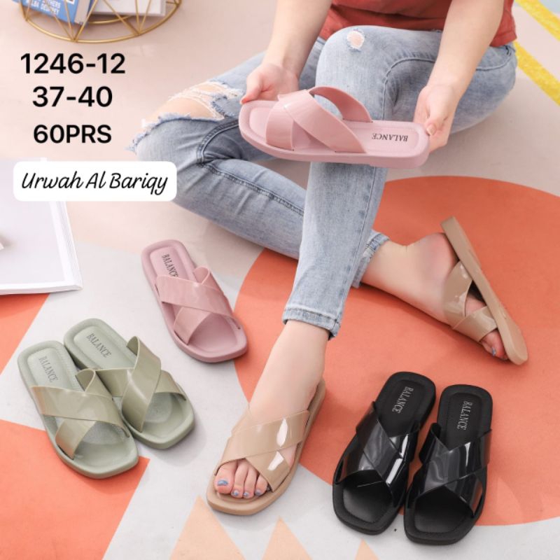 Sandal Selop Wanita Karet Import BALANCE Motif Silang/ 1246-12