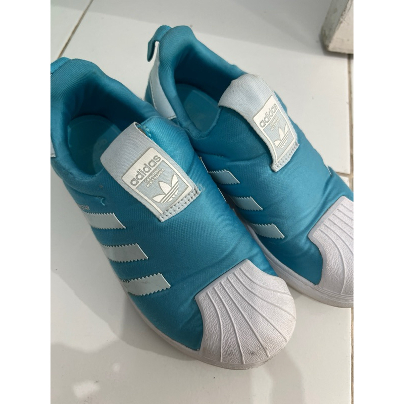 sepatu Adidas anak preloved