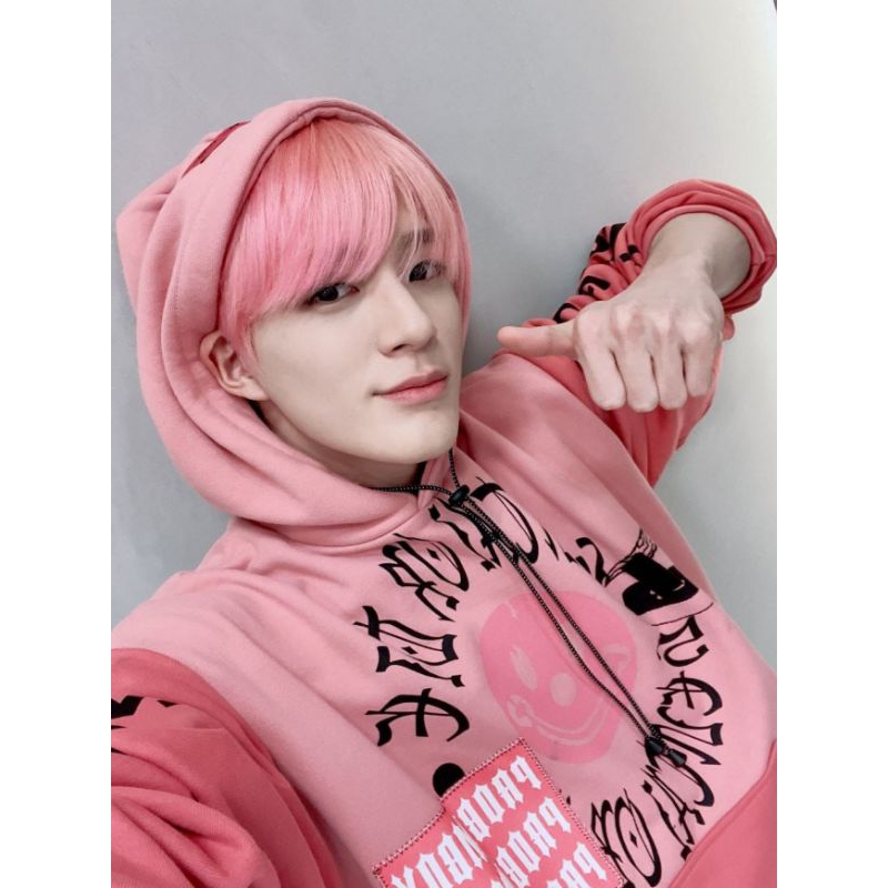[Buy 1 Get 1] Ready Stock - Hoodie Pink Jeno Nct Dream / Hyunsuk Treasure / Jaemin Jisung Mark Haech