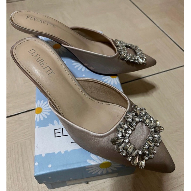 Elvarette Mules Sandals