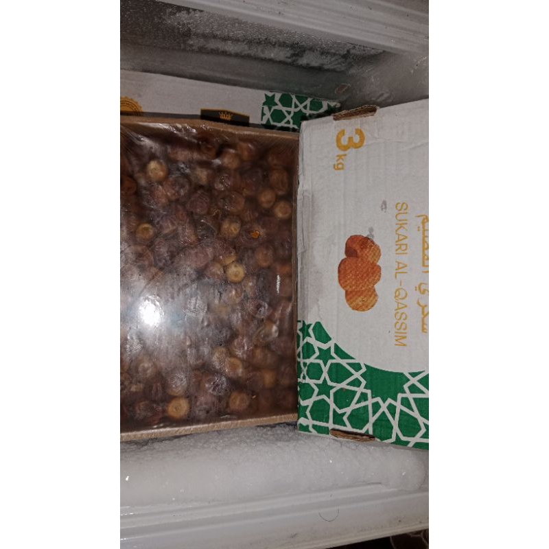 

Kurma sukari al qasim 3kg