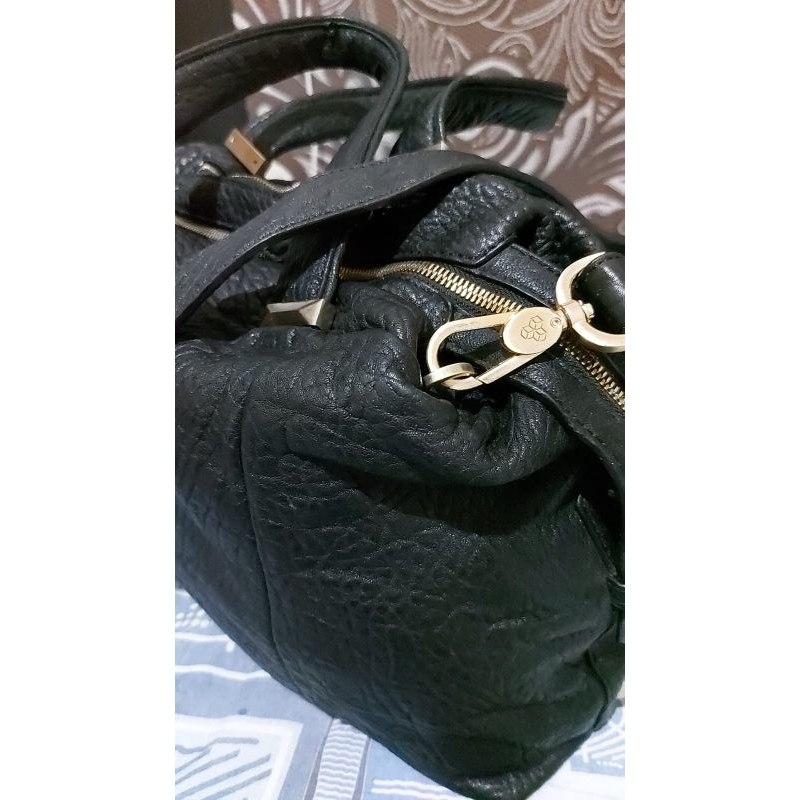 Finn Esker kulit gajah