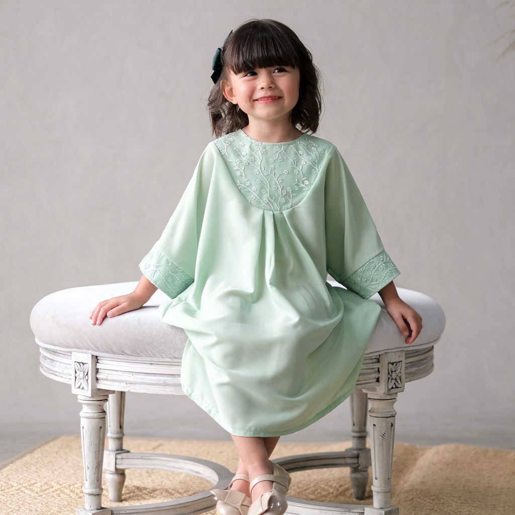 Kafatan Terbaru Lebaran Kaftan Anak Perempuan 2 3 4 5 6-12 Tahun Dress 2026 Hampers Keluarga Baju Me