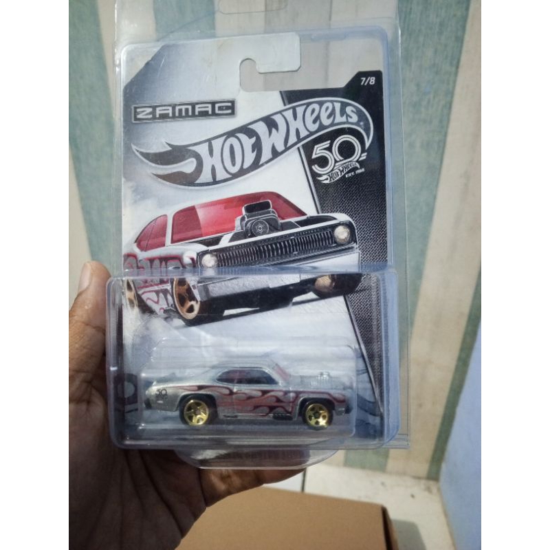 hotwheels Plymouth duster THRUSTER (ZAMAC 50th)