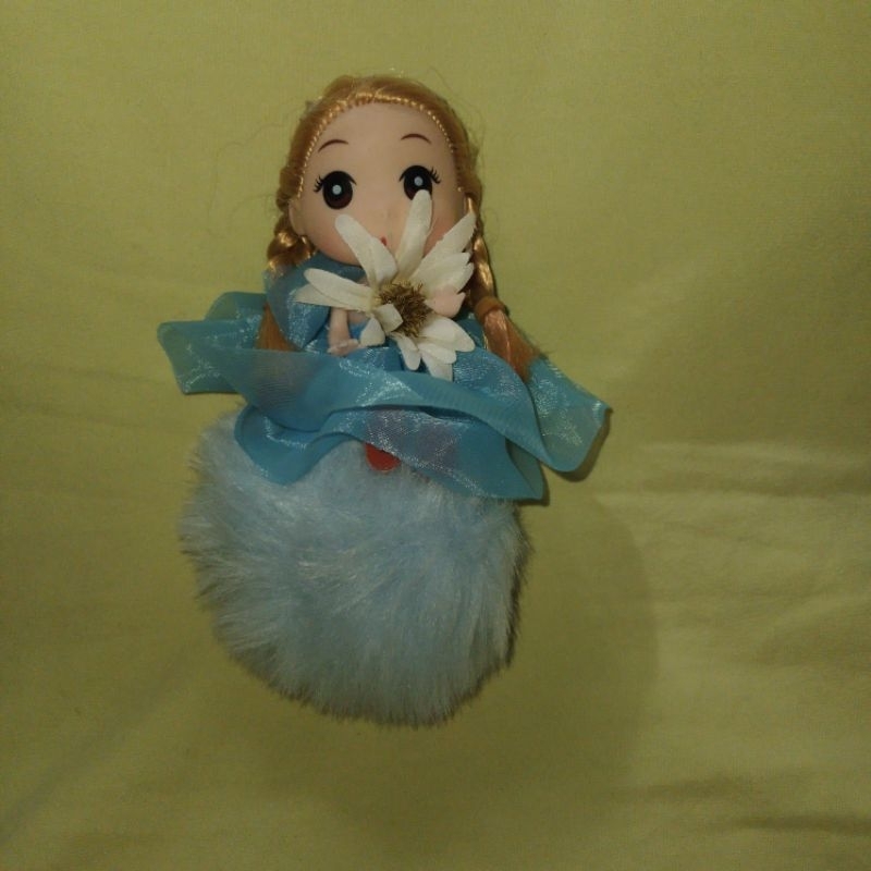 Boneka barbie bayi baby biru gantungan kunci motor bunga / Preloved