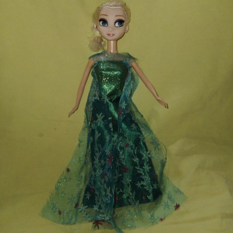 Boneka Elsa Anna frozen barbie anak salju / Preloved