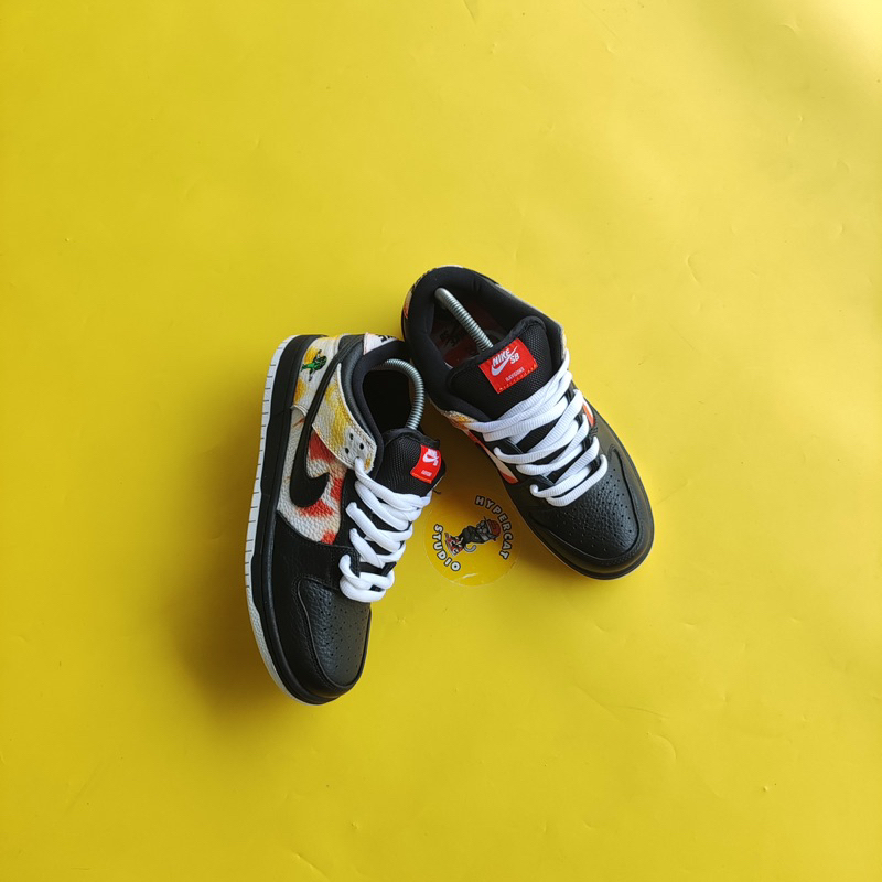 REKBER SB DUNK LOW RAYGUN