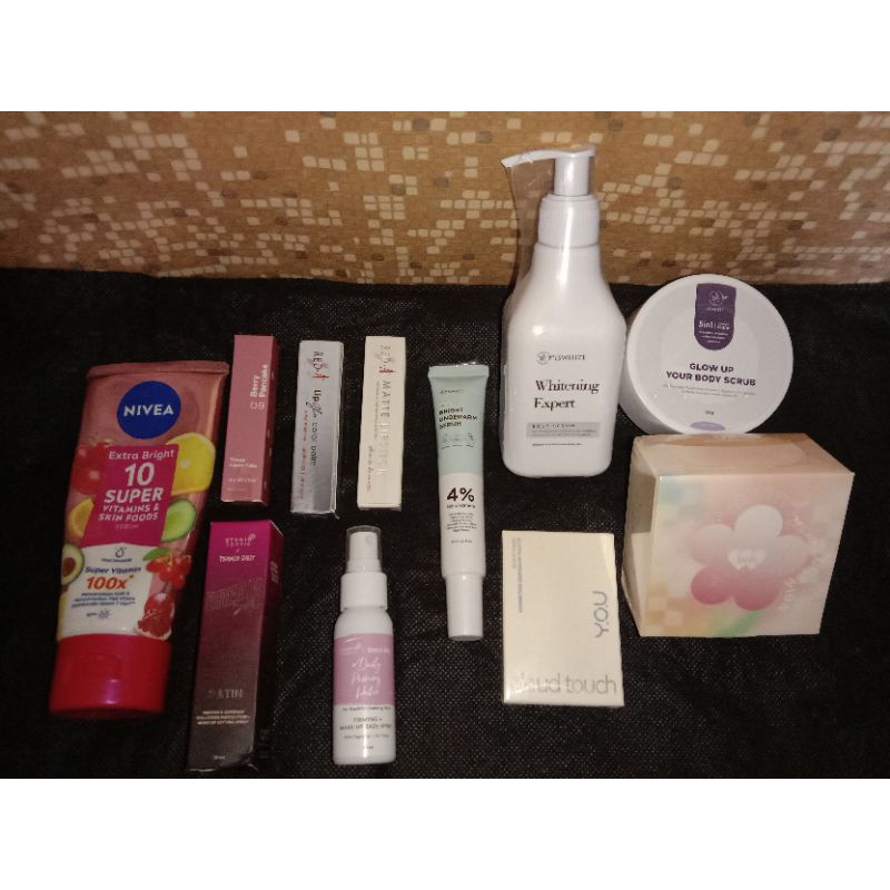 

body serum underarm iswhite studio tropik Bnb Azarine