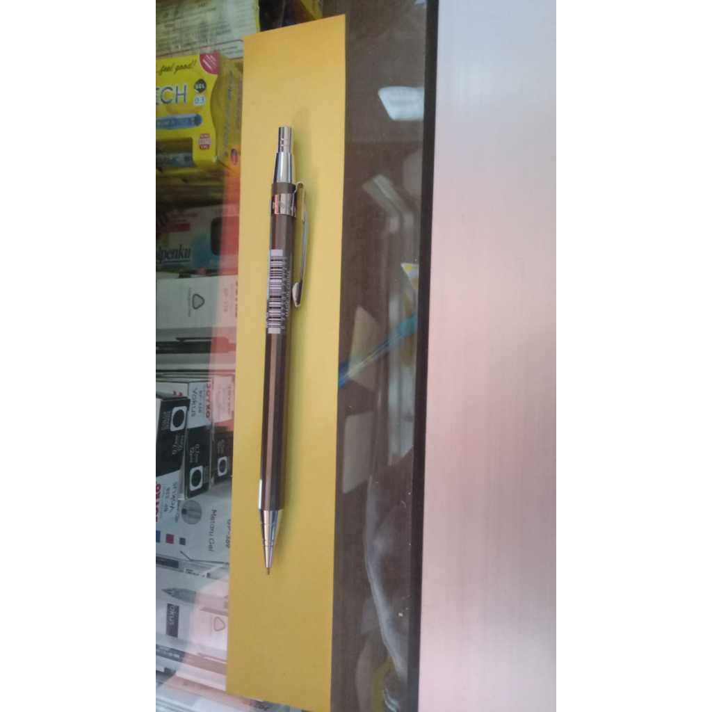

Pensil Mekanik AMP10171 M&G full metalic jacket pensil mekanik 0.5 mm M&G / Mechanical Pencil 0.5 mm