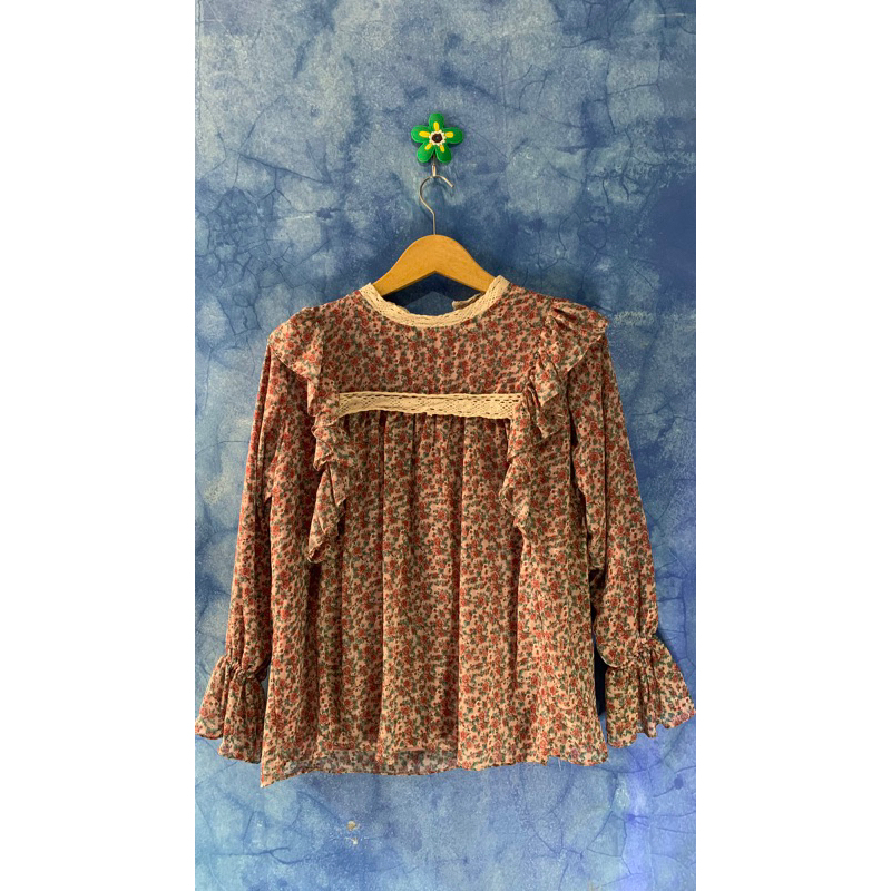 blouse bunga vintage