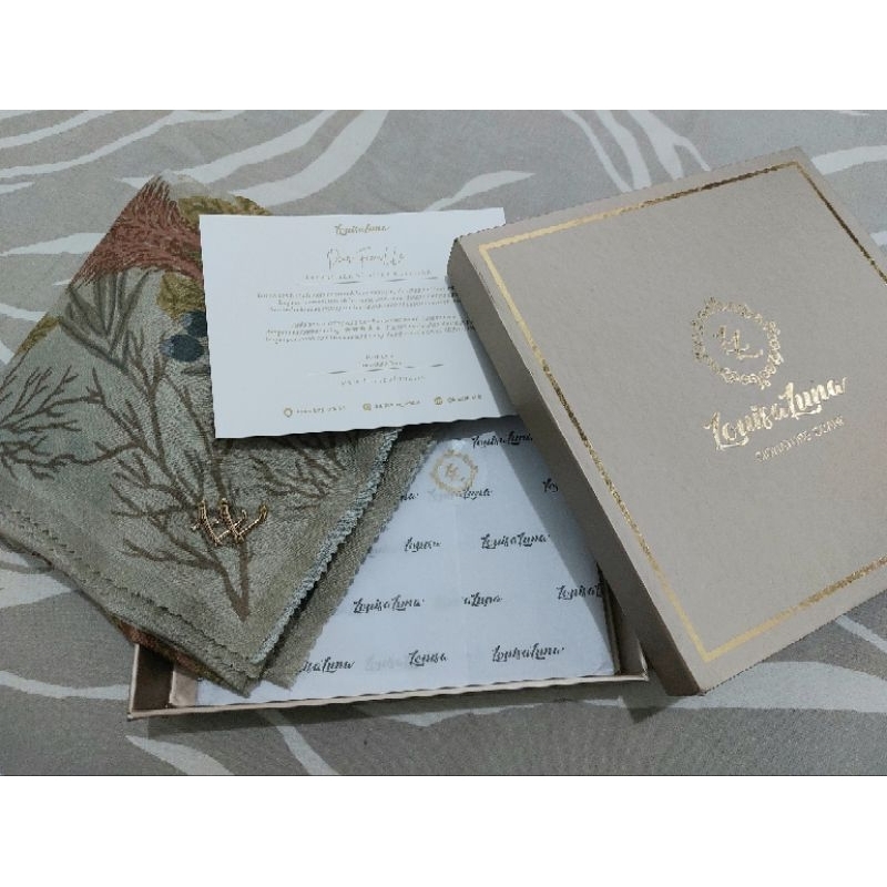 Preloved Hijab LOUISALUNA series Florenza