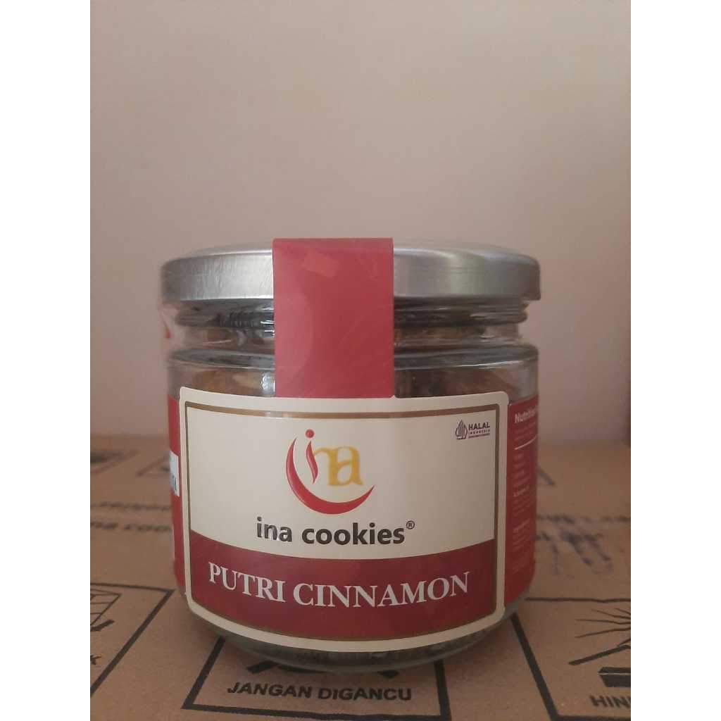 

Ina Cookies Jar - Putri Cinamon