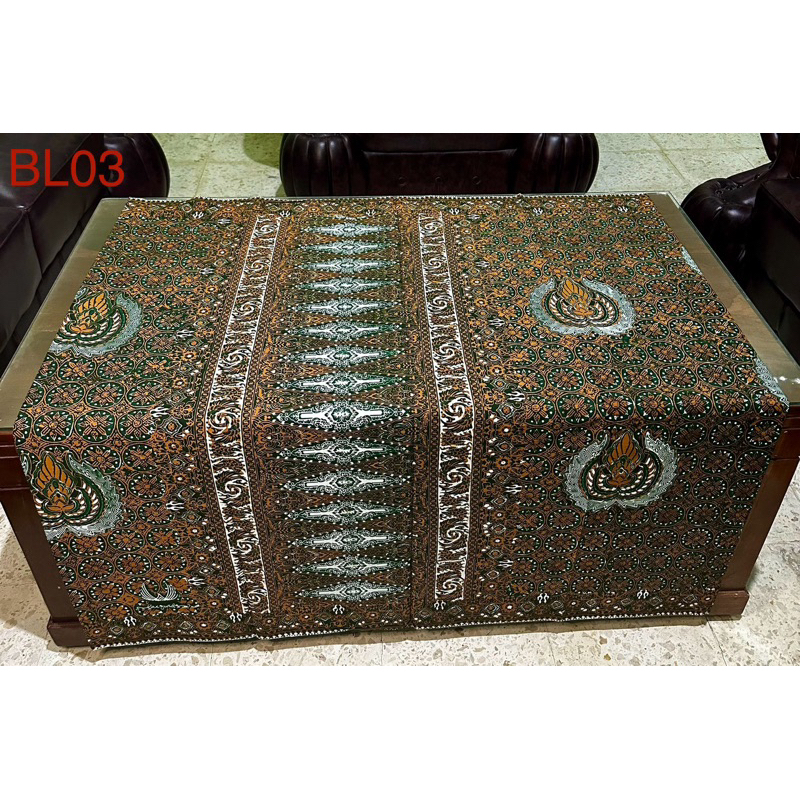 Sarung Batik Tradisional Lar Gurda