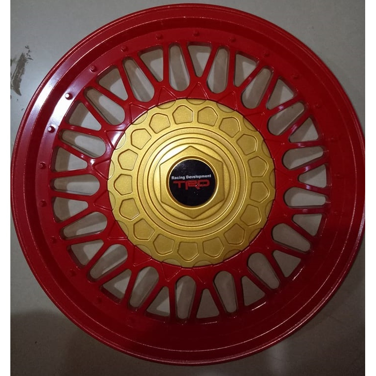 "Tutup Dop Velg Mobil CARRY Ring 13 - Dop Velg Kaleng Mobil Ring 13 - Dop Velg Mobil Ring 13 - 1 SET