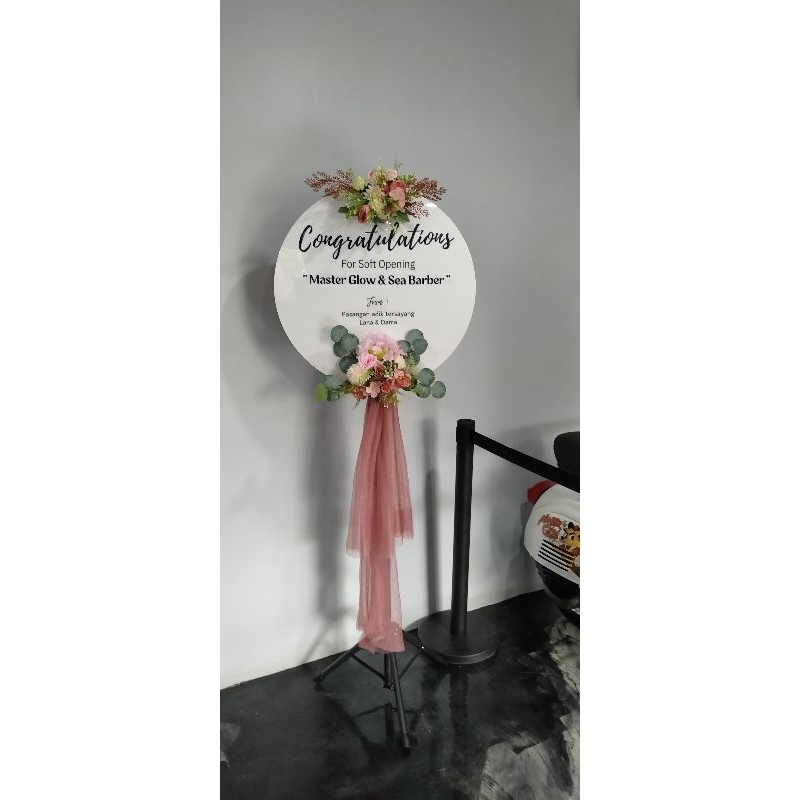 

StandingFlowerAkrilik